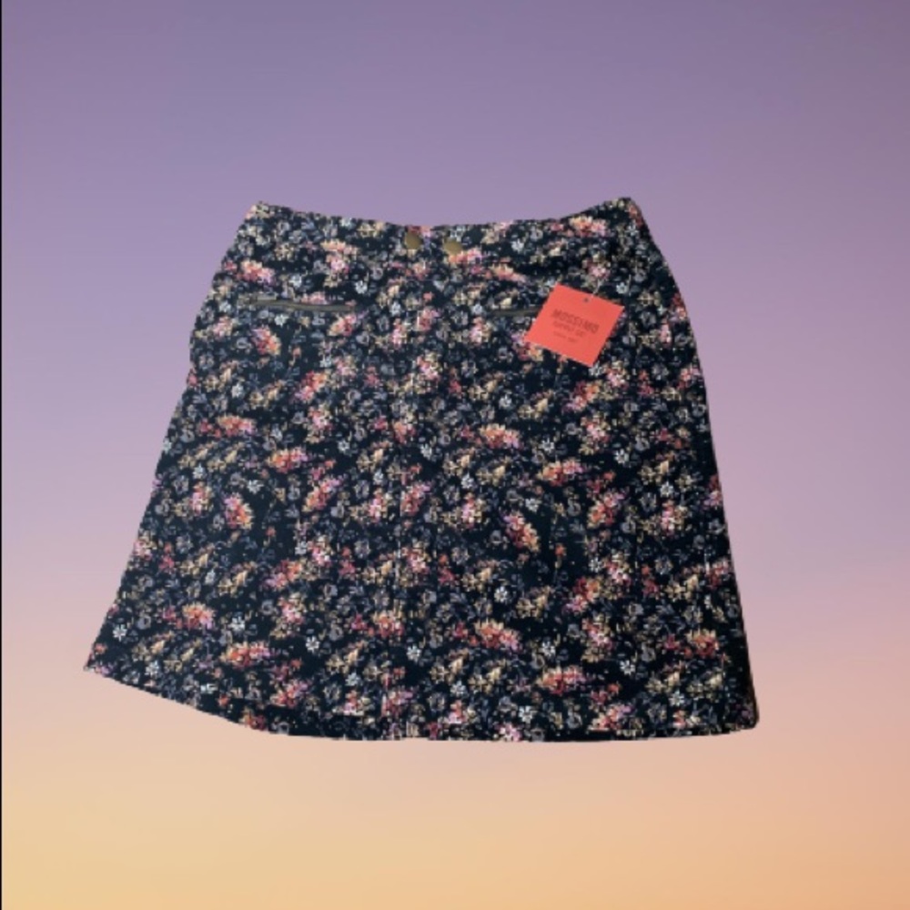 Corduroy mini skirt